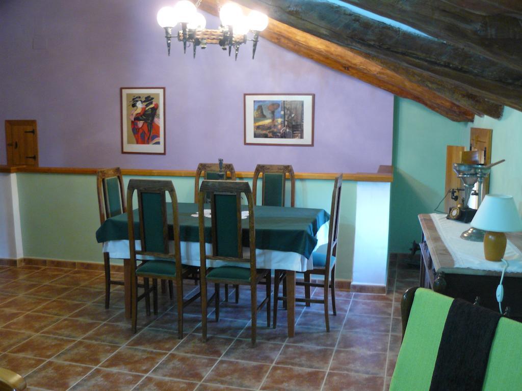 Casa Rural Torre De Campos Guest House Ainzon Room photo